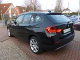 BMW X1  23 d xDrive Automatik/4x4/Klima/Leder/Xenon - BMW X1 aus 2011
