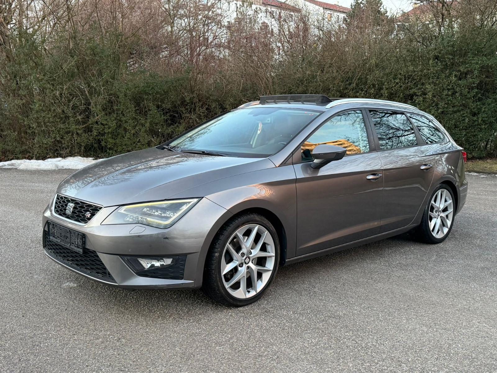 Seat Leon ST 2.0 TDI FR DSG Matrix Panorama Automatik