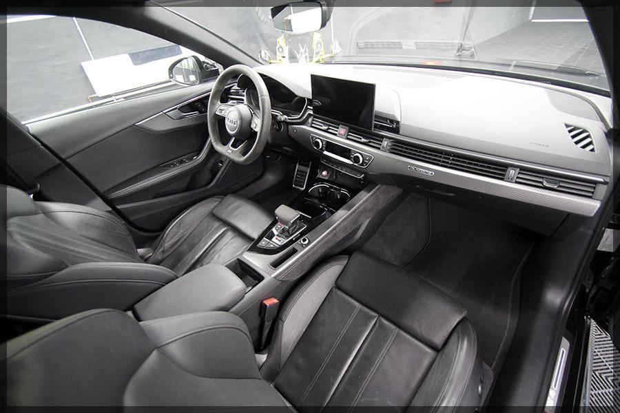 Audi RS4 2.9 TFSI tiptronic quattro Avant PDC / NAVI