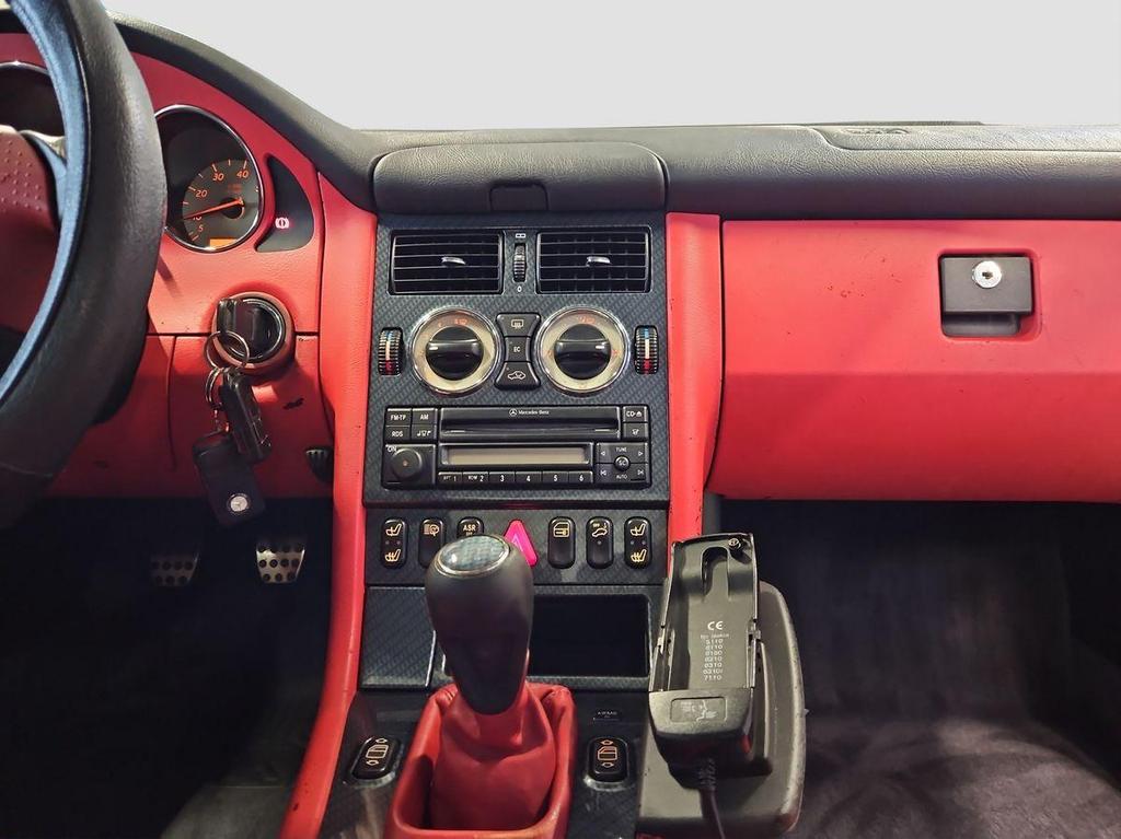 Mercedes-Benz SLK 230