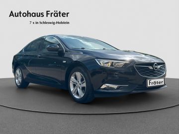 Fotografie 3 des Opel Insignia B Kamera Parkpilot Sitzheizung