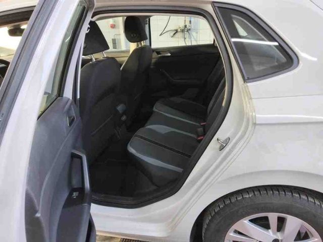 Polo 1.0 TSI STYLE IQ.LIGHT+KAMERA+ACC+SIHZ+DAB+