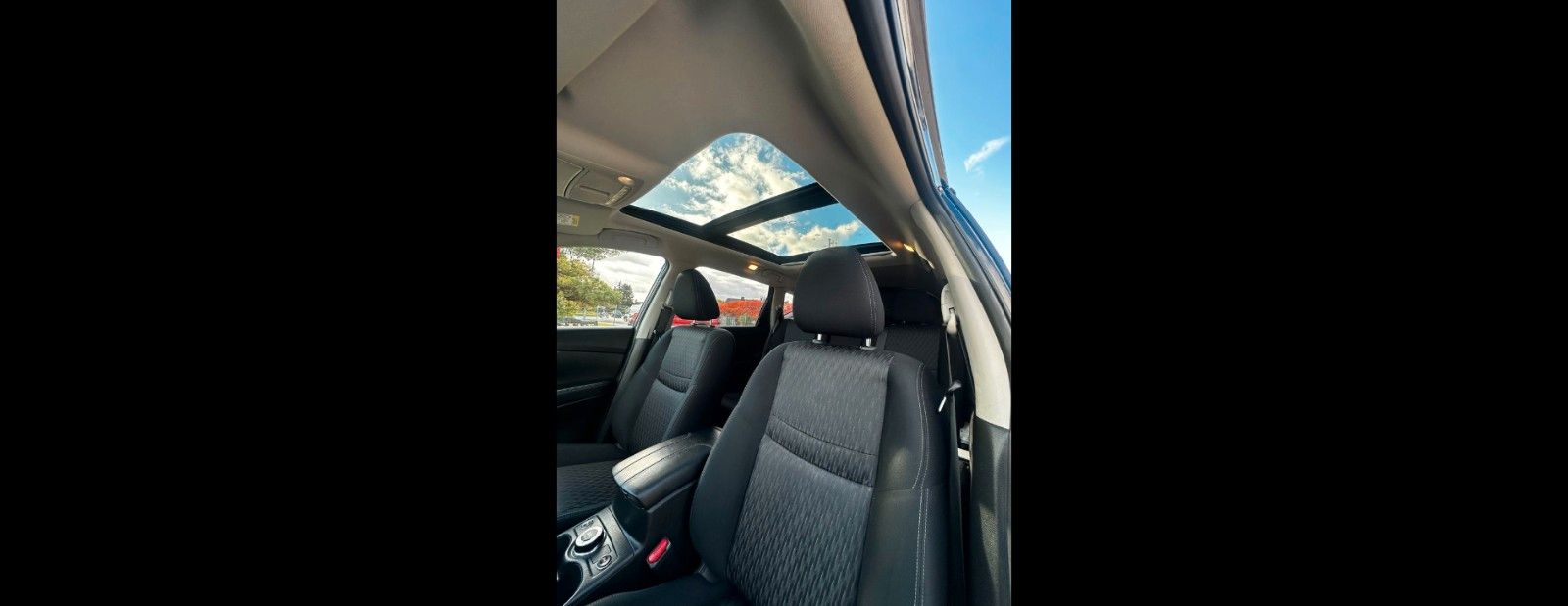 Fahrzeugabbildung Nissan X-Trail N-Way 4x4