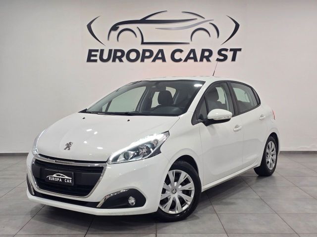 Peugeot 208 PureTech 82 5 porte Allure