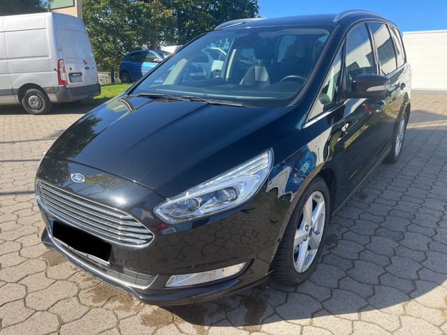 Ford Galaxy Titanium 2.0 TDCi*7 Sitze*ACC*PANO*LEDER*