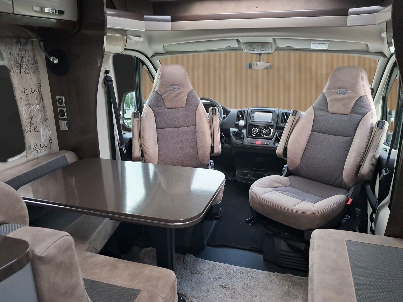 Fahrzeugabbildung Hobby 50 Years Anniversary Edition Reisemobil Optima O
