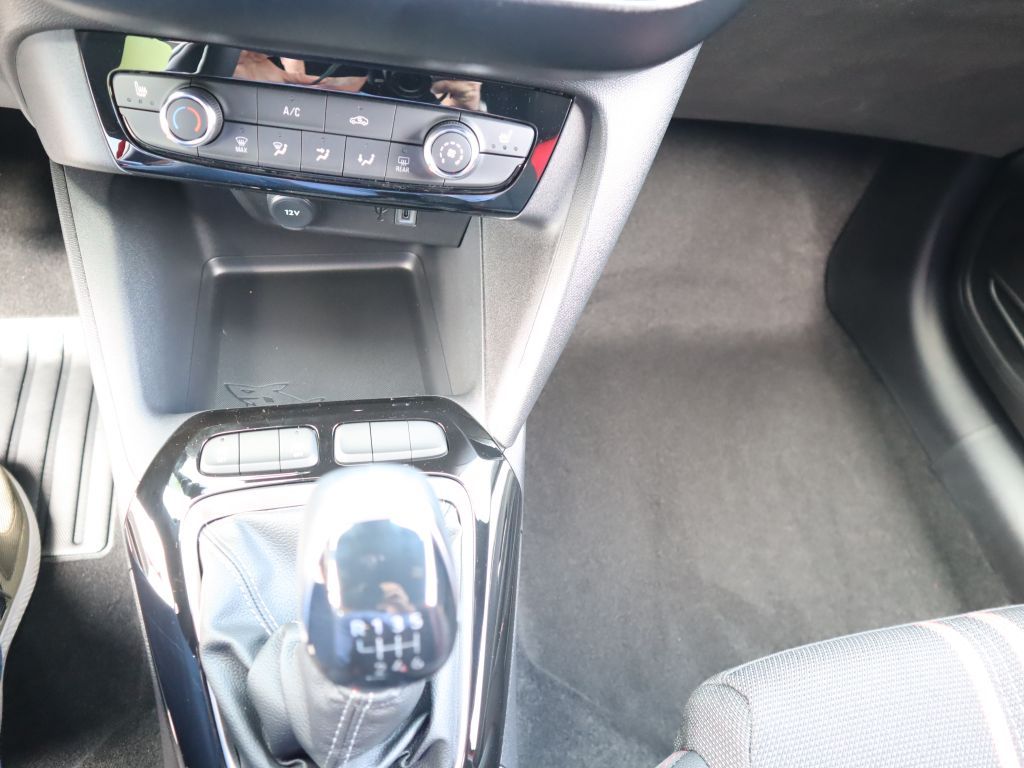 Fahrzeugabbildung Opel Corsa 1.2 Direct Injection Turbo YES (F)