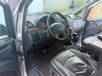 صورة 8 لـ 2007 Mercedes-BENZ VIANO