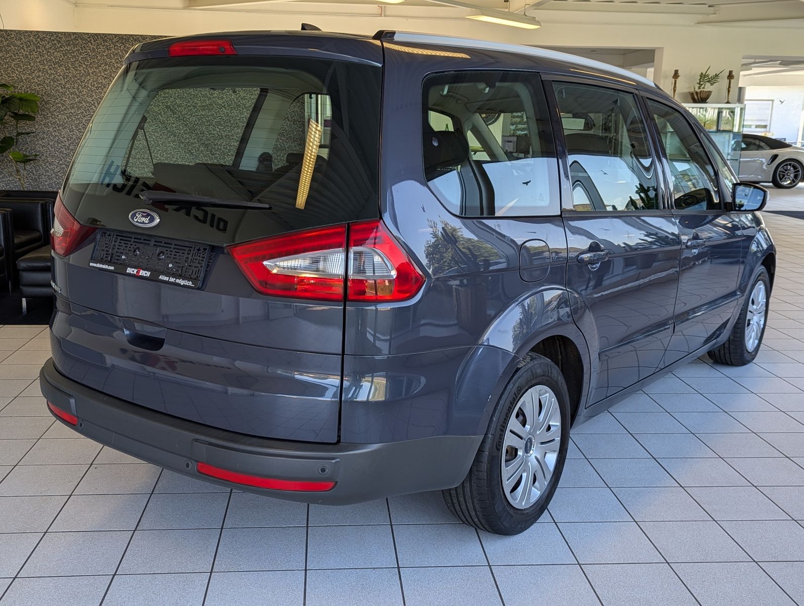 FORD Galaxy 2.0 TDCi Navi 7-Sitze Traveller-Paket SHZ - Image 7