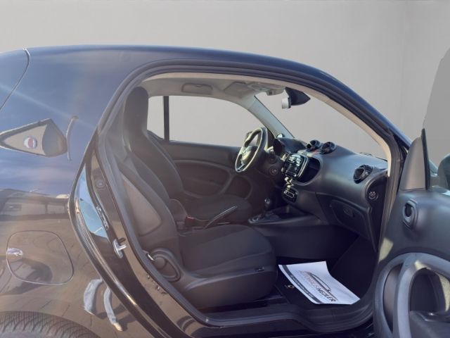 SMART fortwo coupe electric drive EQ Klimaautom DAB SH SMART fortwo coupe electric drive EQ Klimaautom DAB SH