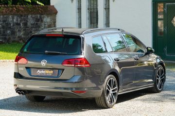 Volkswagen Golf - 5