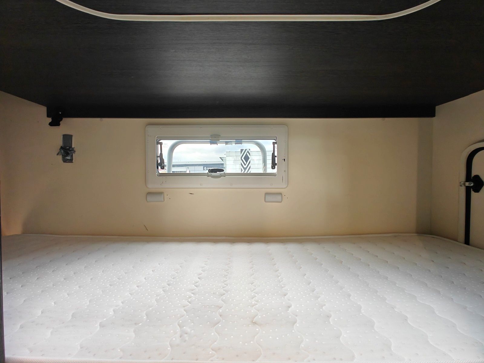 Fahrzeugabbildung Roller Team Kronos 230 TL - Dachklima, Lithium, Solar -