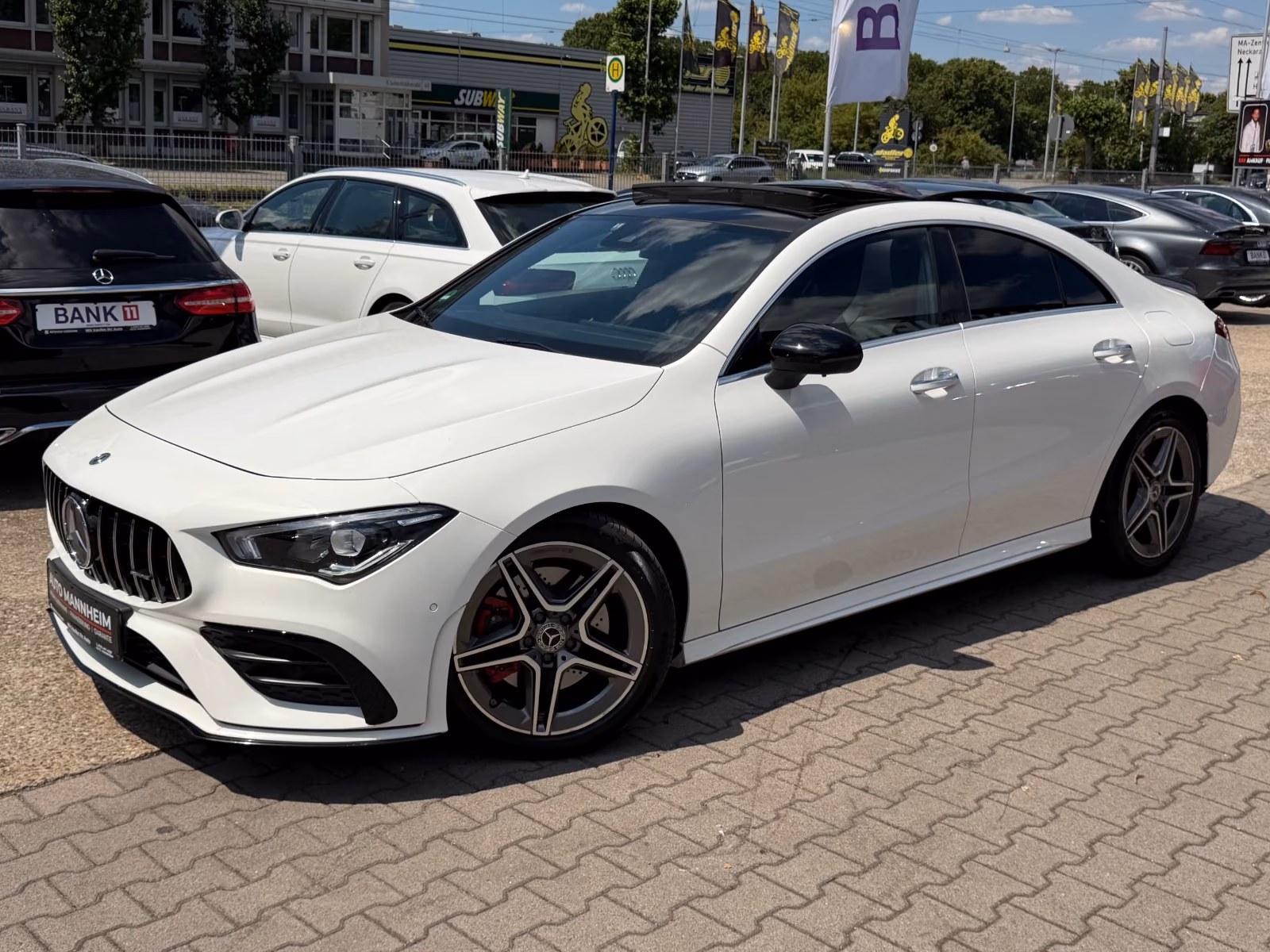 Mercedes-Benz CLA200 AMG LINE*PANO*93.000*Ambiente*LED*Tot-Wnk