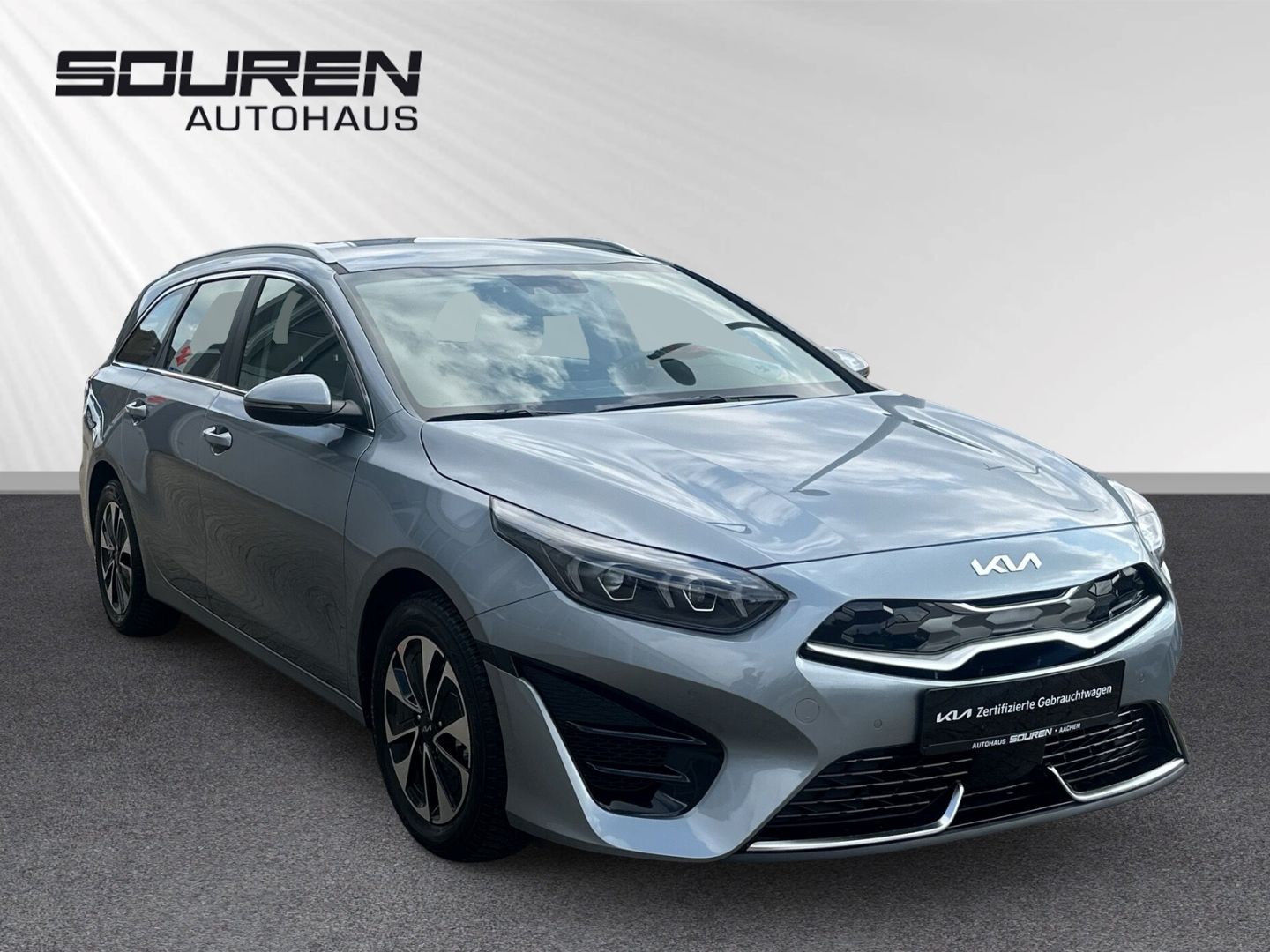 Fahrzeugabbildung Kia Ceed_sw Plug-in Hybrid Spirit 1.6+Navi+digitales