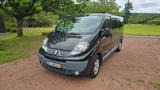 Renault Trafic L2H1 Passenger Black Edition