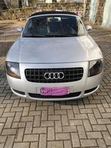 Audi TT 8N Cabrio. AUTOMATIK - Audi TT in Kassel