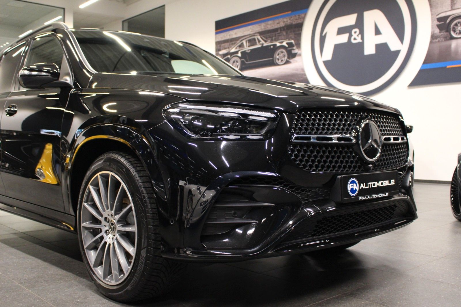 Fahrzeugabbildung Mercedes-Benz GLE 450d AMG Line Burmester+Pano+HeadUp+NightPkt