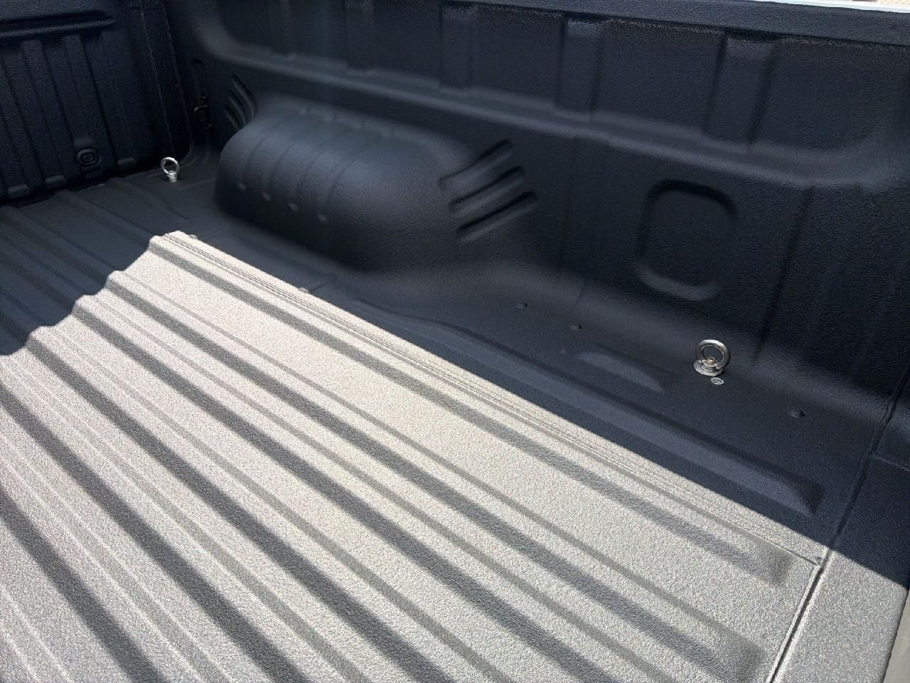 Fahrzeugabbildung Isuzu D-Max Space Cab V-CROSS für Wohnkabine