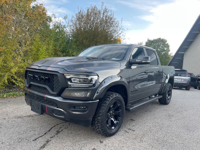 Dodge RAM 1500 HEMI 5.7 CREW CAB SPORT HOCH & BREIT