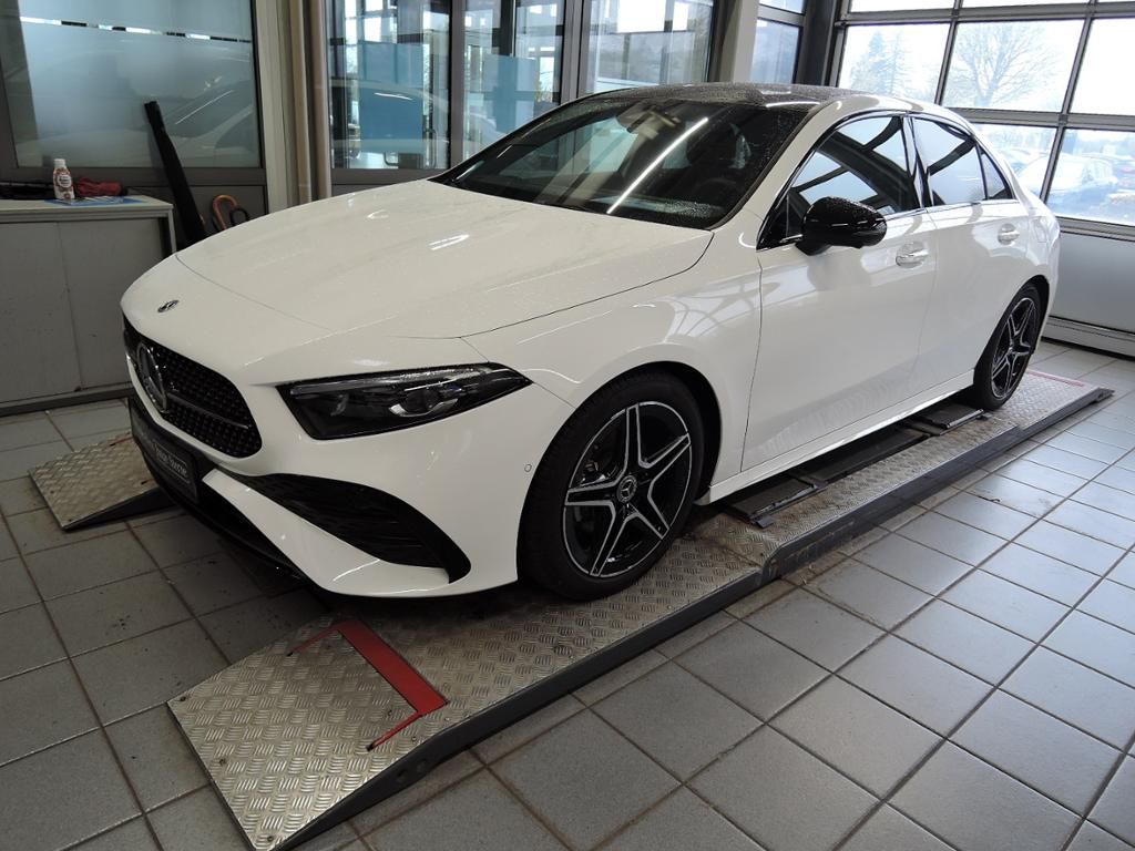 Image of Mercedes-Benz A 180