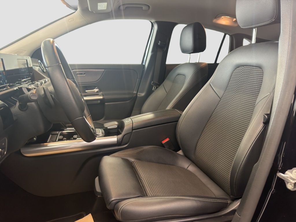Fahrzeugabbildung Mercedes-Benz GLA 200 4M *PROGRESSIVE*AHK*KAMERA*SITZH.*DAB*