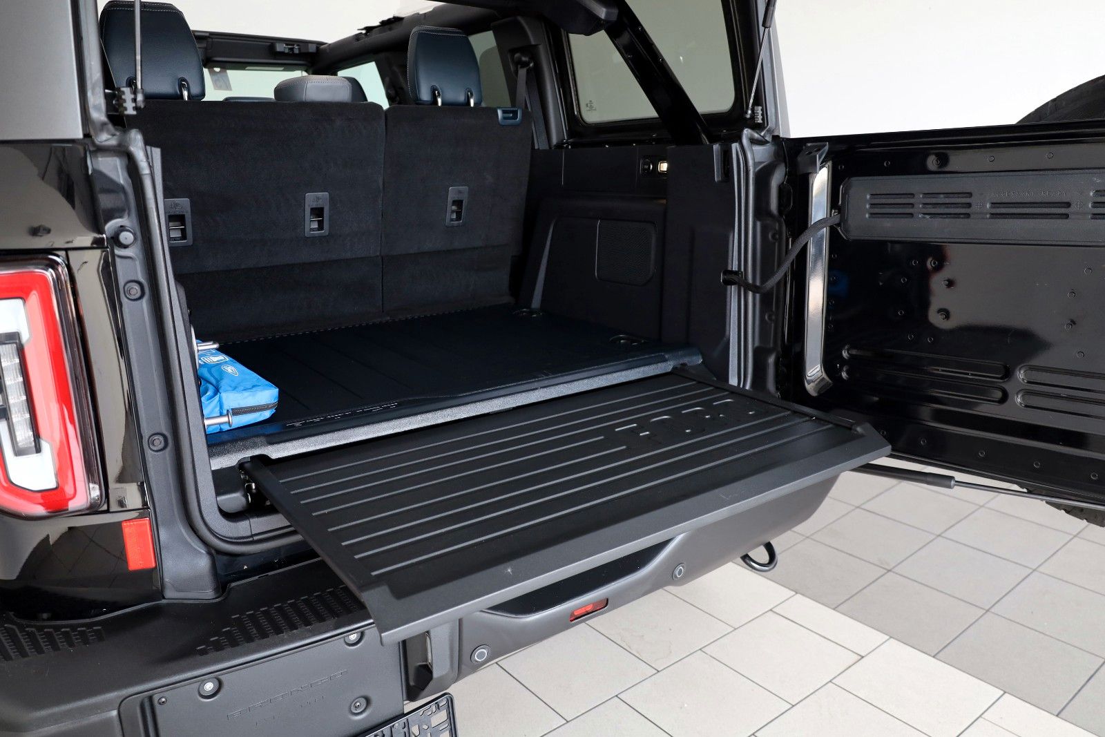 Fahrzeugabbildung Ford Bronco Outer Banks 4x4,360Kamera,ACC,Panorama