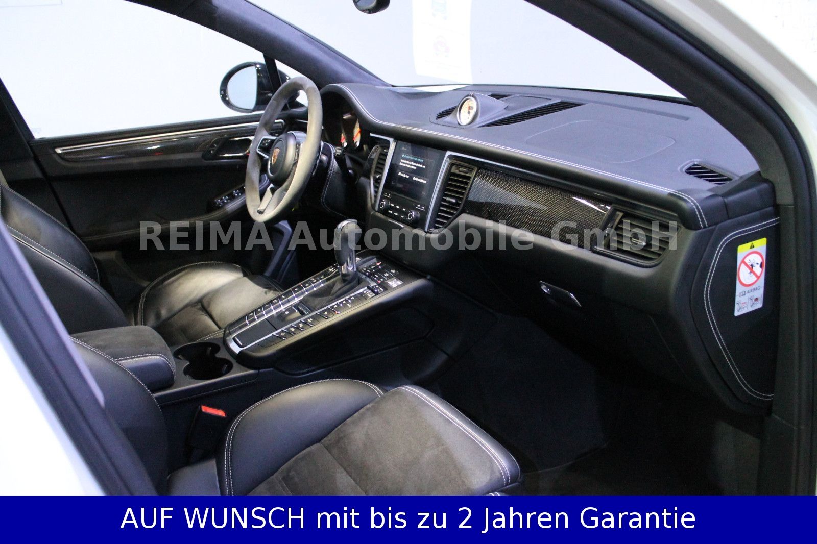 Fahrzeugabbildung Porsche Macan Turbo Performance, Carbon, Pano, Luft