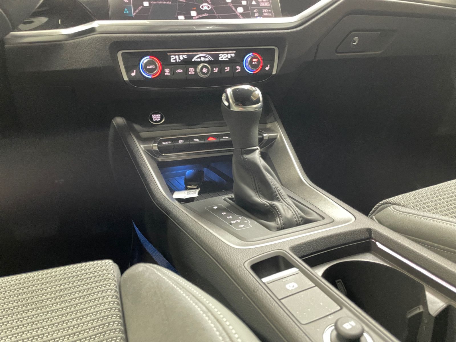 Audi Q3 Sportback 35TFSI S-tronic S line AHK LED Navi foto 8
