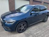 Mercedes-Benz GLA 220 d 4MATIC DCT -