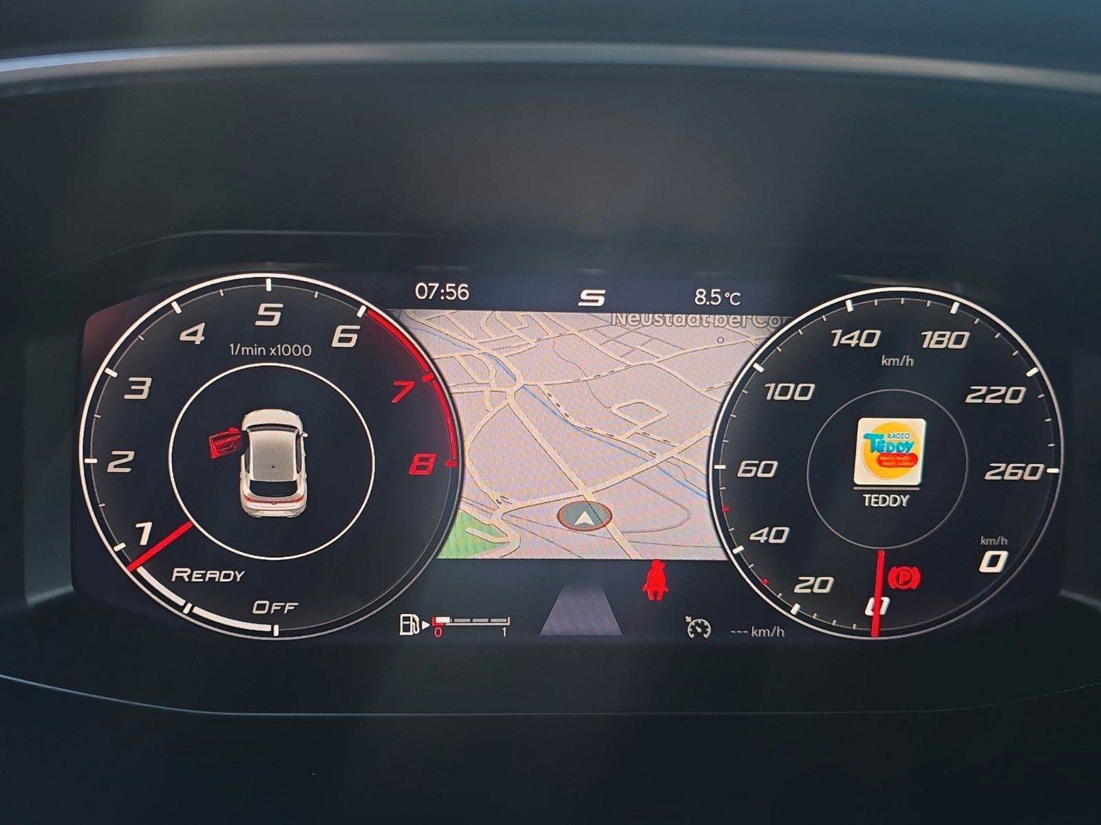 Fahrzeugabbildung SEAT Leon FR Sports LED+NAV+APP+ACC