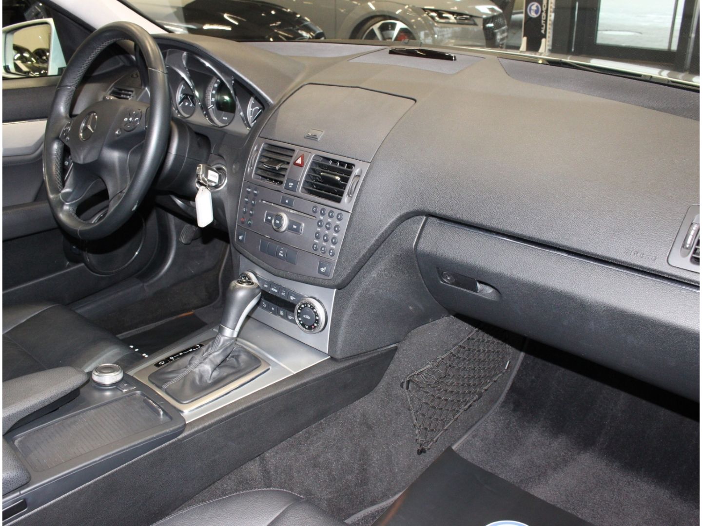 Fahrzeugabbildung Mercedes-Benz C 350 CDI *Avantgarde  *PDC *Navi*Xenon*AHK