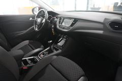 Fahrzeugabbildung Opel Grandland (X) 1.2T INNOV. NAVI/LED/SHZ/TEMP./PDC