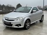 Opel Tigra Twin Top Edition / Automatik / TÜV NEU ! - Opel Tigra Edition mit Benzin-Antrieb