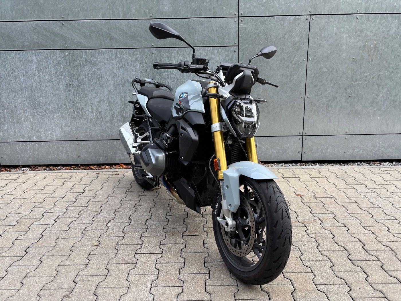 Fahrzeugabbildung BMW R 1250 R 3 Pakete