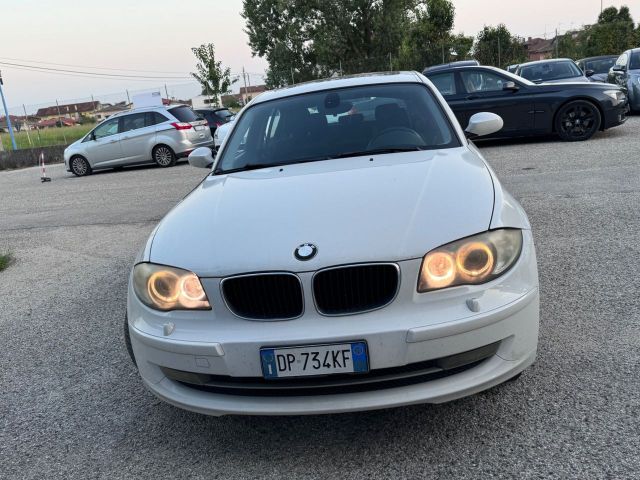 BMW Bmw 118 120i cat 5 porte Eletta