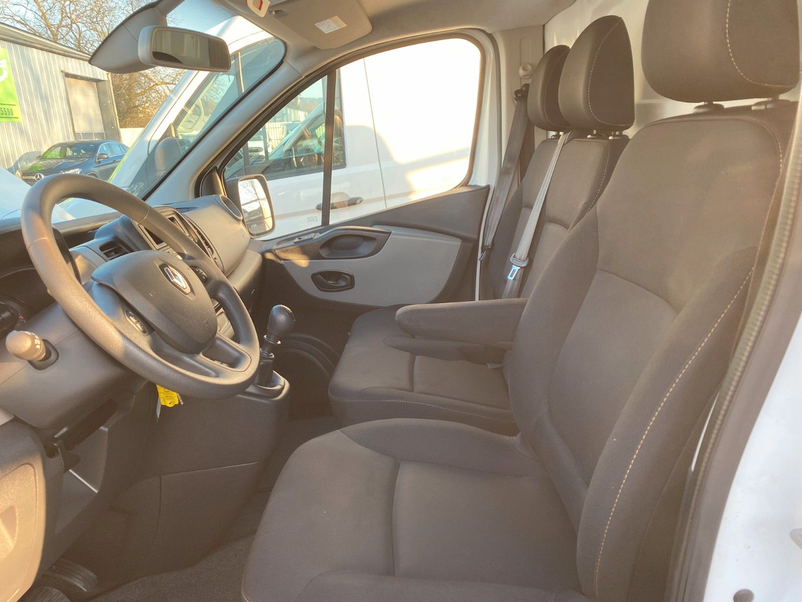 Fahrzeugabbildung Renault Trafic Kasten L1H1 2,9t Komfort,Klima,AHK,Kamera