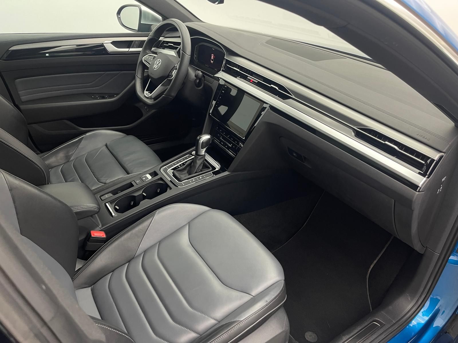 Volkswagen Arteon 1.4 TSI Elegance LED PANO MASSAGE ACC foto 13