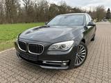 BMW 750i xDrive Facelift Top Ausstattung Automatik - BMW 750 aus 2013