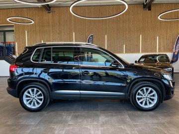 Volkswagen Tiguan Sport & Style BMT *AHK*KAMERA*NAVI*PDC*