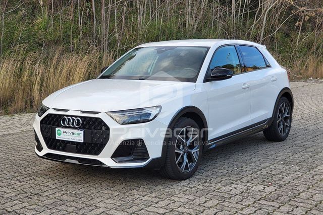 Audi AUDI A1 citycarver 35 TFSI Admired