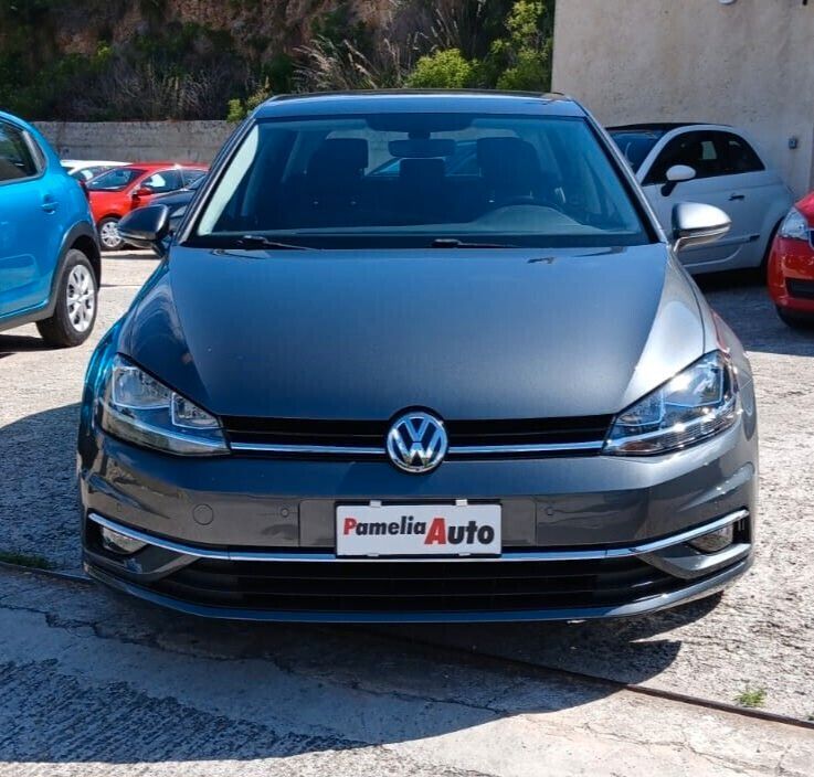 Image of Volkswagen Golf