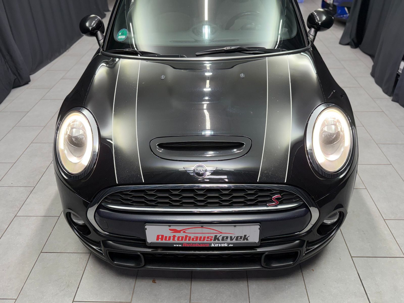 Fahrzeugabbildung MINI MINI Cooper S |1.HAND|AUTOMATIK|PANO