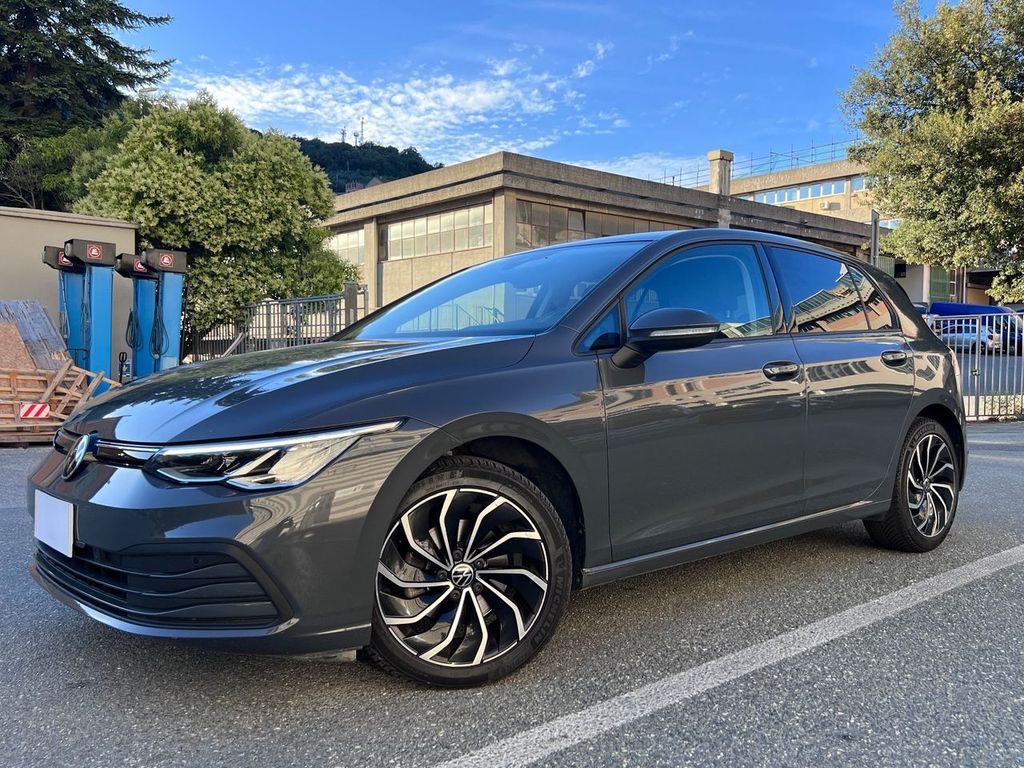 Image of Volkswagen Golf