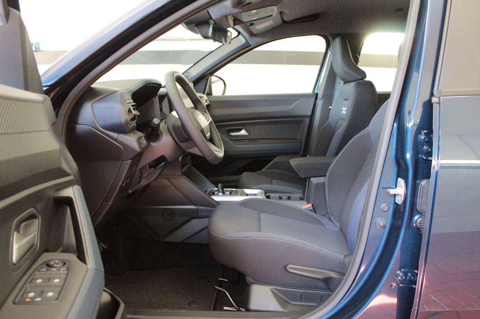 Fahrzeugabbildung Dacia Bigster hybrid 155 Expression #15263