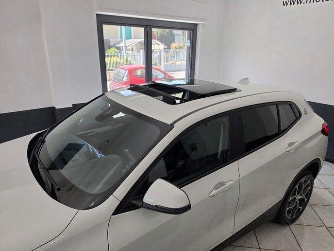 Image of BMW X2