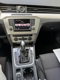 Volkswagen Passat Variant - 10