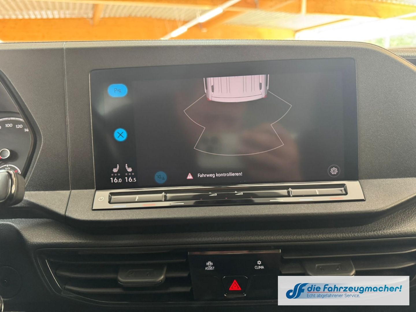 Fahrzeugabbildung Volkswagen Caddy Basis Maxi 2.0 TDI EU6d Navi Apple CarPlay