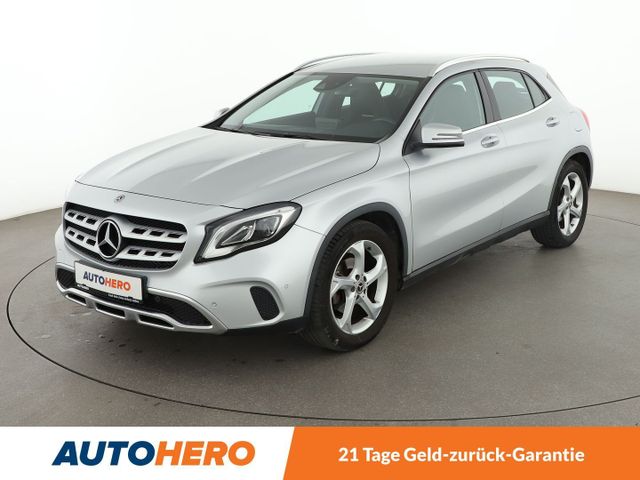 Mercedes-Benz GLA 180 Urban *LED*TEMPO*NAVI*PDC*SHZ*