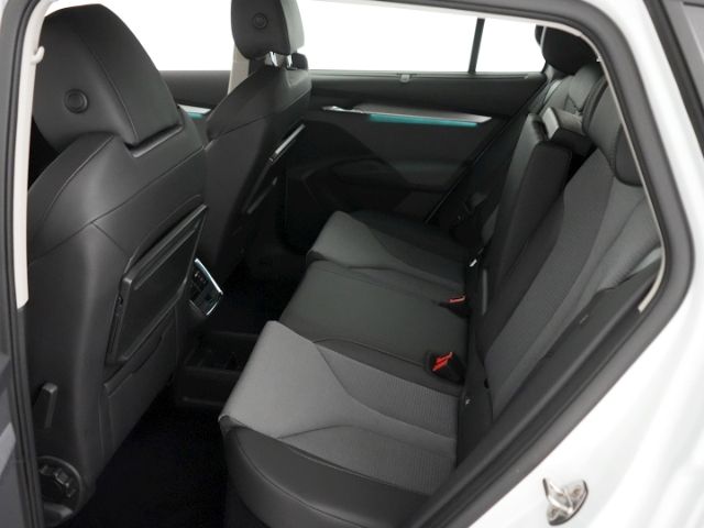 ENYAQ iV 50+LED+NAVI+FRONTKAMERA+LENKRADHEIZUNG+