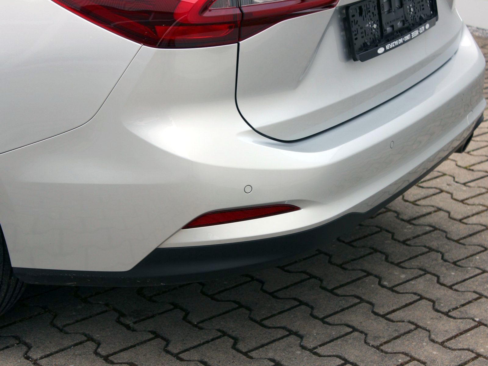 Fahrzeugabbildung Ford Focus Titanium 1,5 EcoBlue Start/Stopp